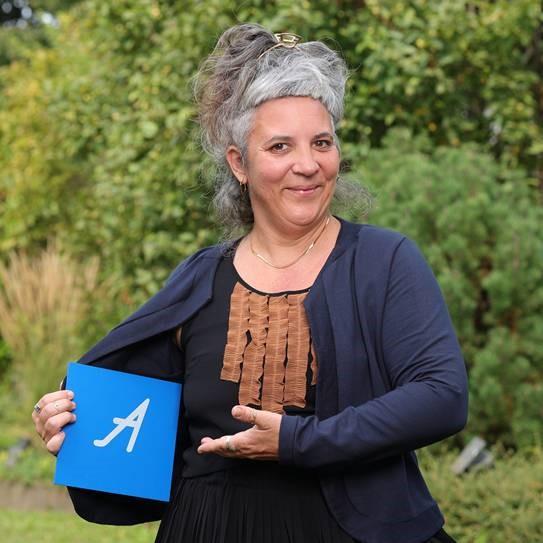 Grundschul-Zirkuspädagogin Sandra Daul